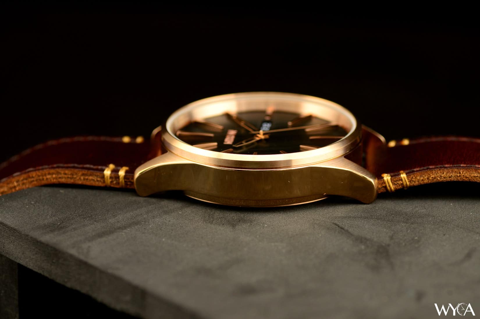 Nixon Sentry Leather A105 – Rose Gold Case #2